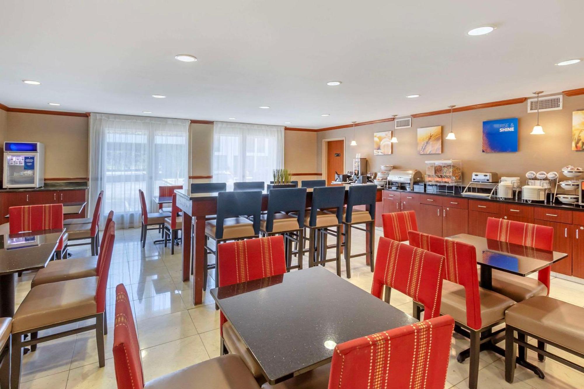 Comfort Inn & Suites Airport Convention Center North Charleston Luaran gambar