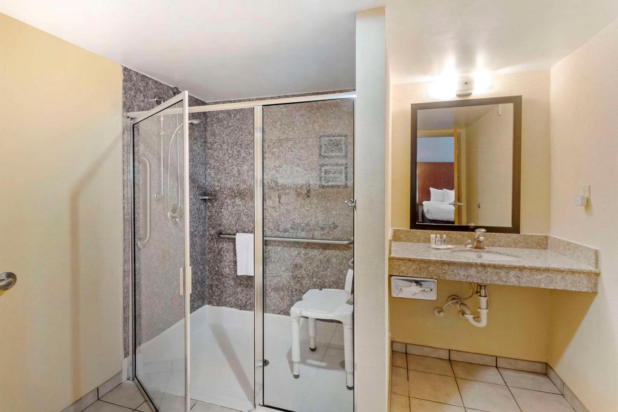 Comfort Inn & Suites Airport Convention Center North Charleston Luaran gambar