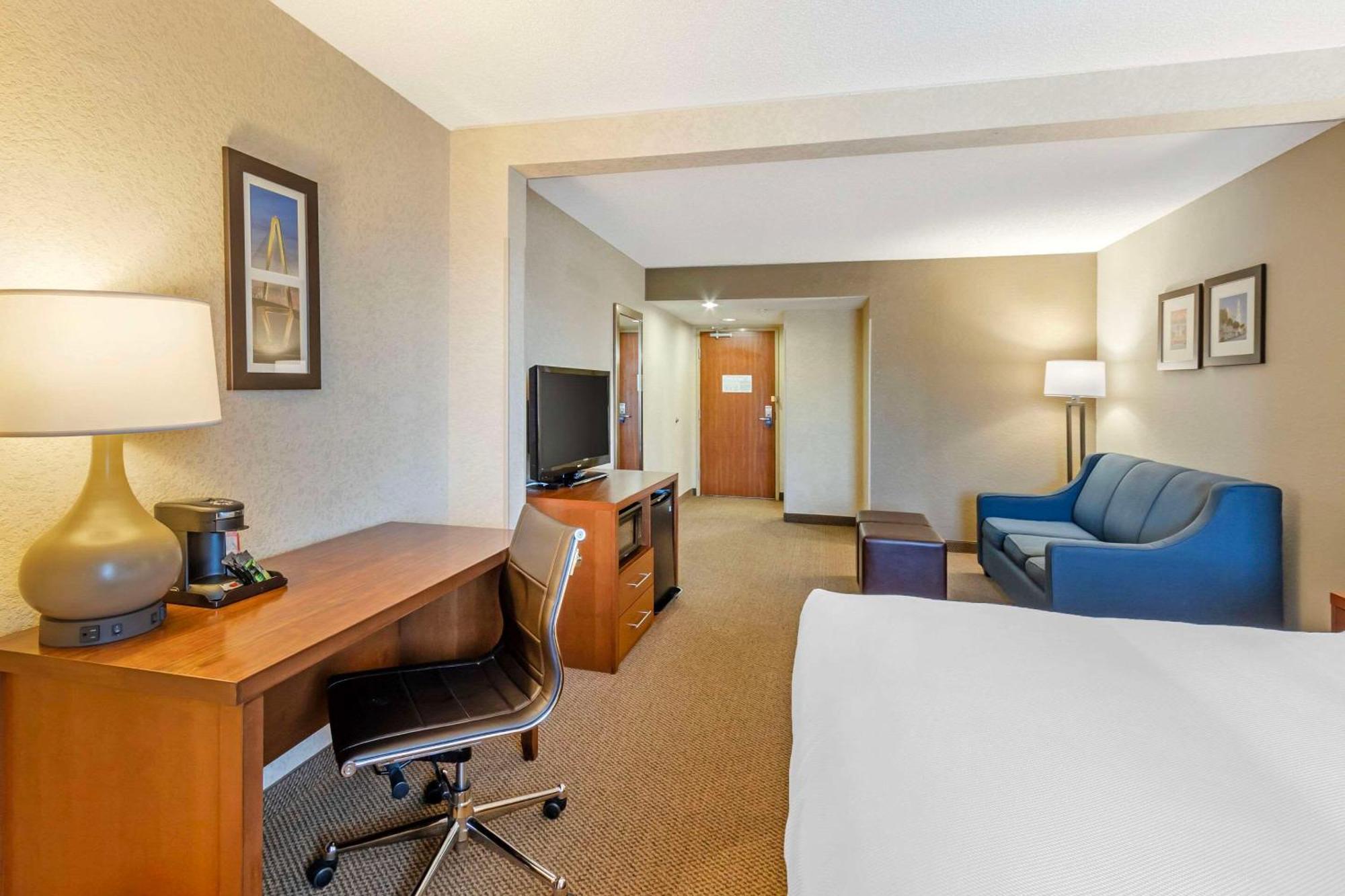 Comfort Inn & Suites Airport Convention Center North Charleston Luaran gambar